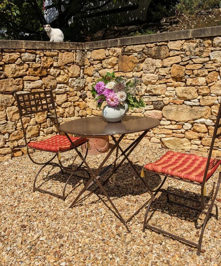 La Grange Symphorine: Charming Guesthouse Between Dordogne and Vézère Valleys Meyrals Exterior photo